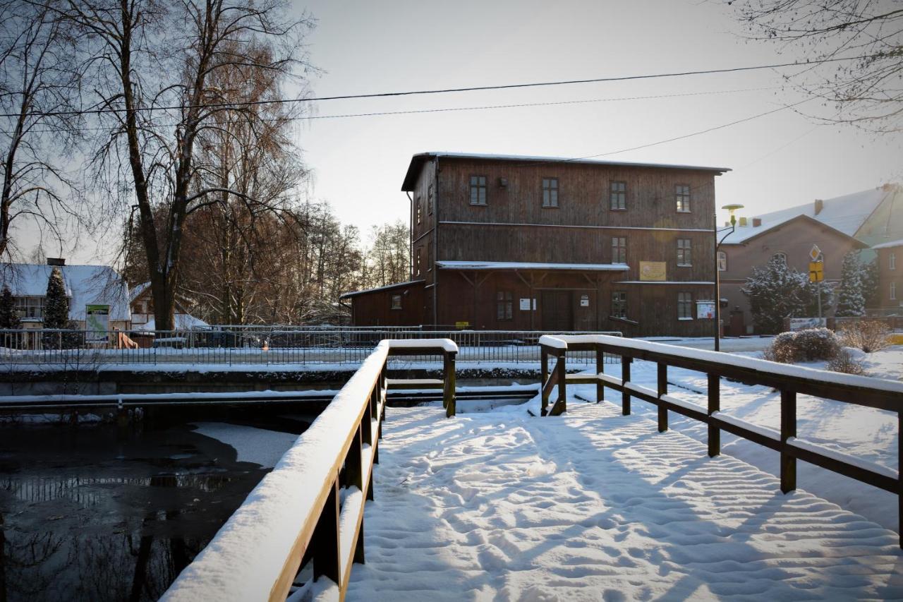 Baza Lipusz Villa Buitenkant foto