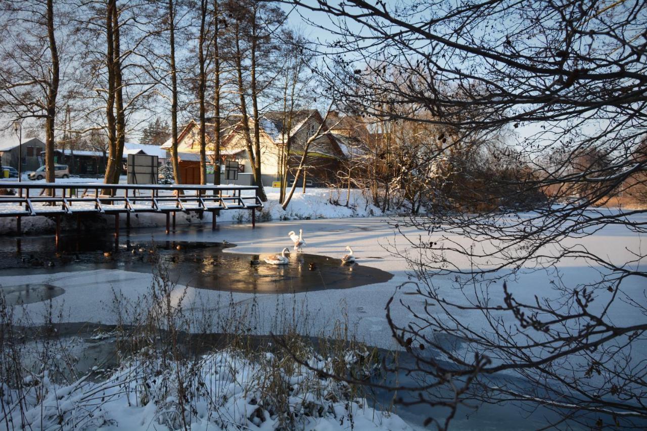 Baza Lipusz Villa Buitenkant foto